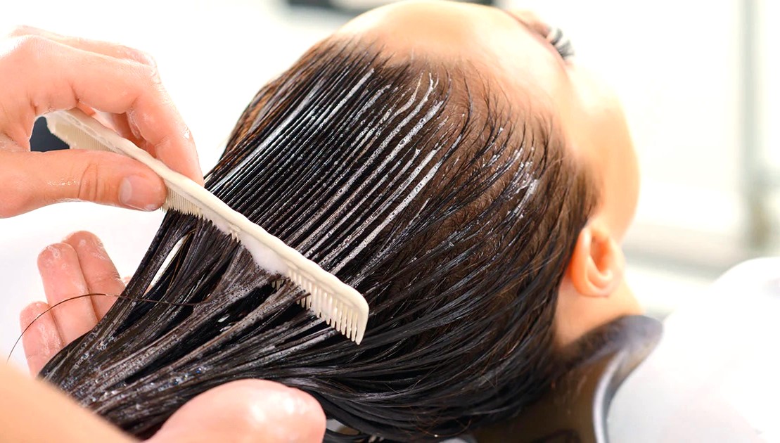Как пользоваться муссом для объема волос
