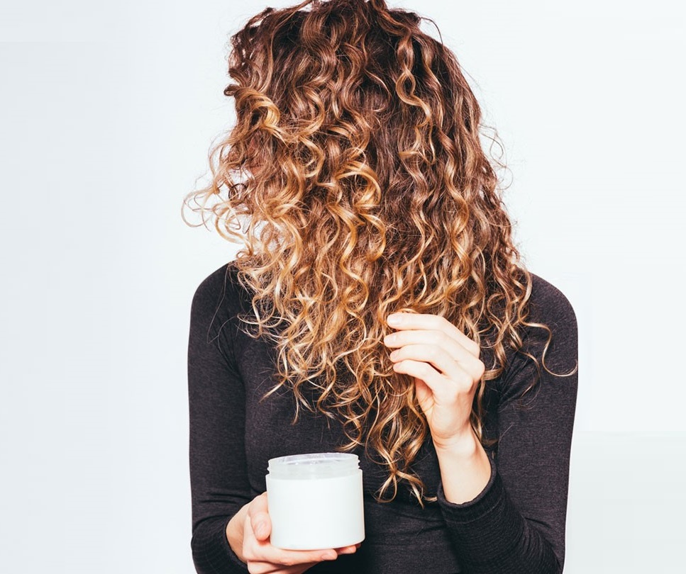 Лучшие кондиционеры для кудрявых волос - выбирайте профессиональные ...