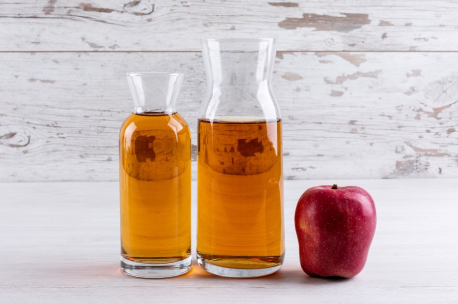 Уксус яблочный для снятия лака с волос